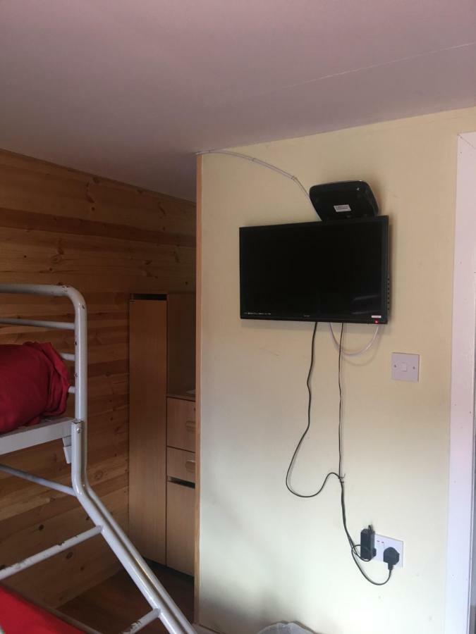 1 Lochness Rooms&Hostel Drumnadrochit Εξωτερικό φωτογραφία
